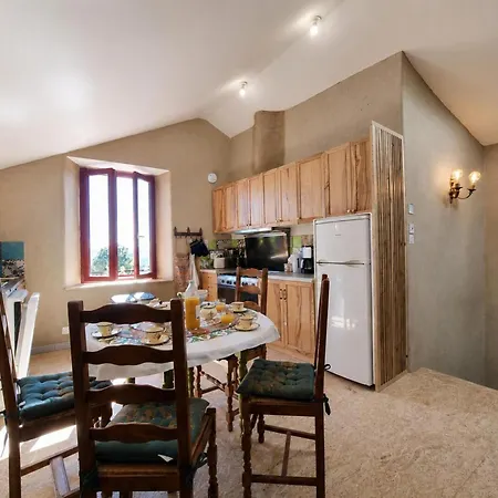 Landhaus Maison Authentique Au Coeur Du Village - 6 Pers. Rozier-Cotes-d'Aurec