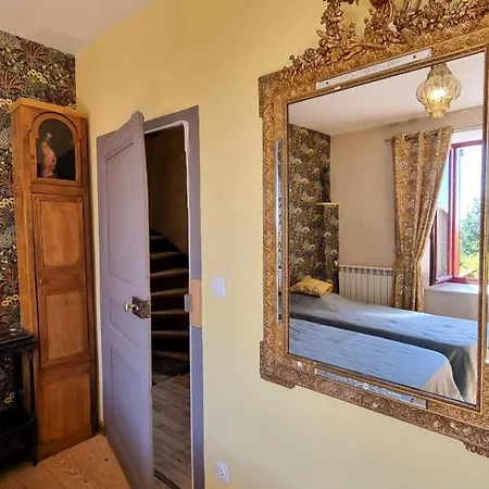 Landhaus Maison Authentique Au Coeur Du Village - 6 Pers. Rozier-Cotes-d'Aurec